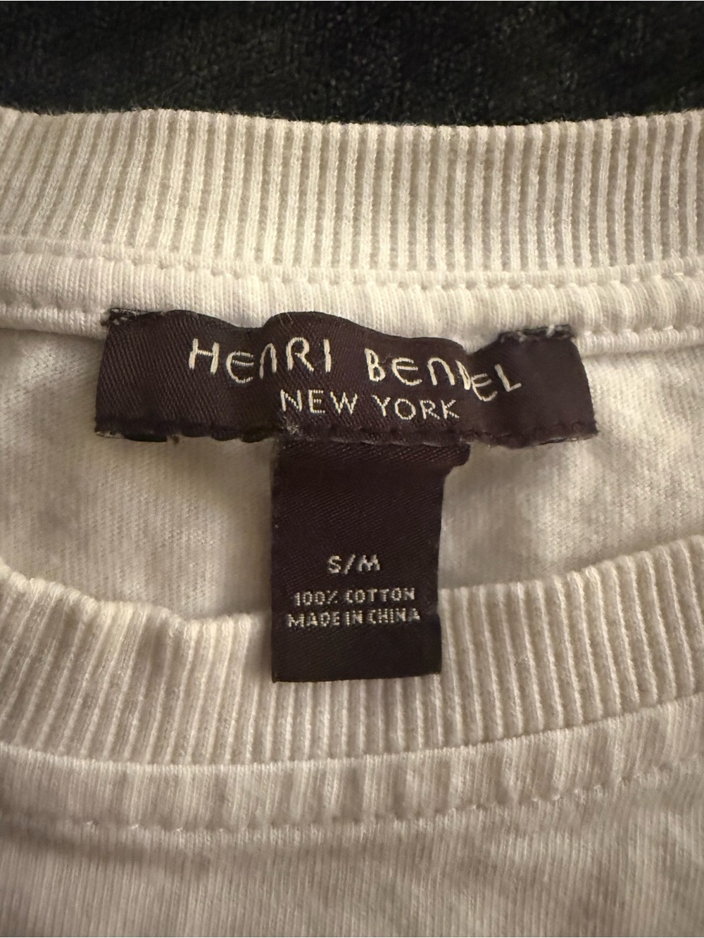 Henri Bendel authentic 2 t-shirts sz s/m EUC - Picture 6 of 6